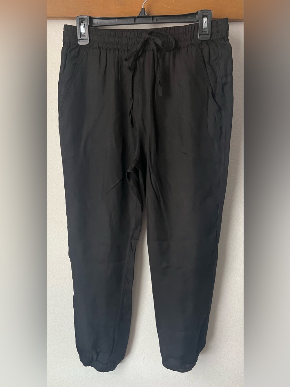 NWT Johnny Was Alice Jogger Size XS- Black